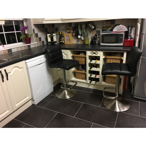 living room bar stools